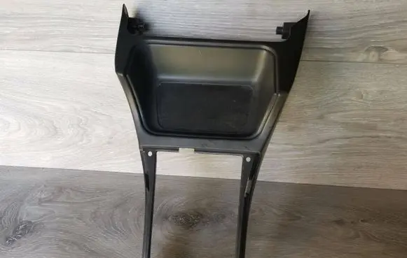 Subaru Legacy Center console C621000290 92060AA010