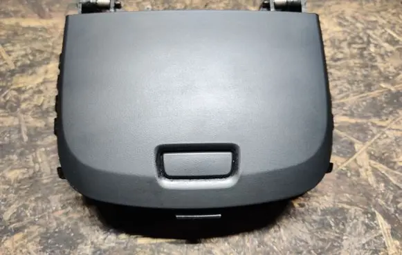 Chevrolet Captiva Glove box AMF16345 TB1151