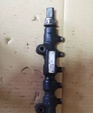 Volvo V50 Fuel main line pipe 9654592680