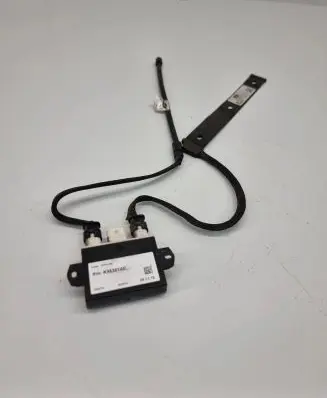 Land Rover Discovery 5 Tailgate/trunk control unit/module GK6214E110AA
