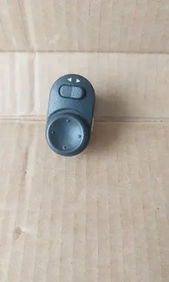 Opel Combo C Wing mirror switch 09226861 1496T