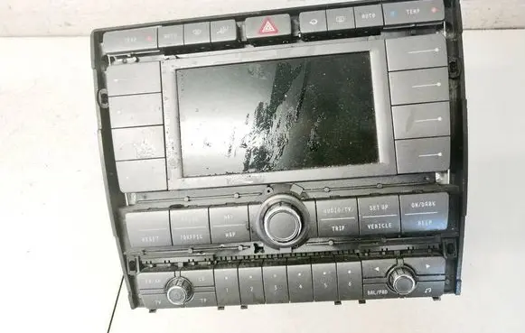 Volkswagen Phaeton Screen/display/small screen a2c53216325