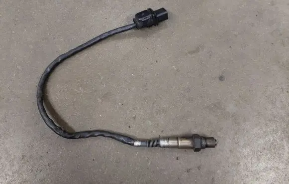 Mercedes-Benz R W251 Lambda probe sensor 0035427018