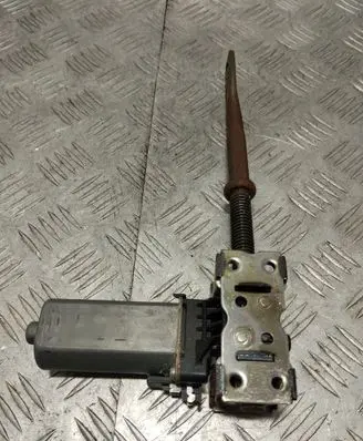 Jaguar XJ X351 Seat adjustment motor 984685105