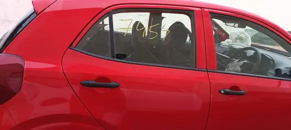 KIA Picanto Rear door