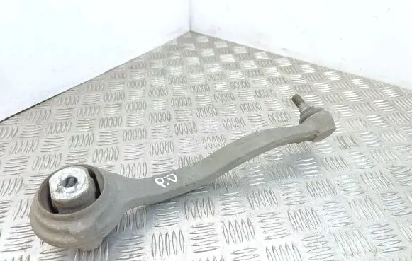 Mercedes-Benz C W204 Front lower control arm/wishbone 20305