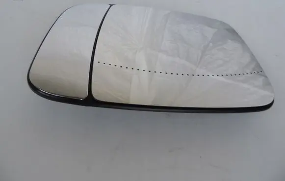 Opel Vivaro Wing mirror glass 95517331