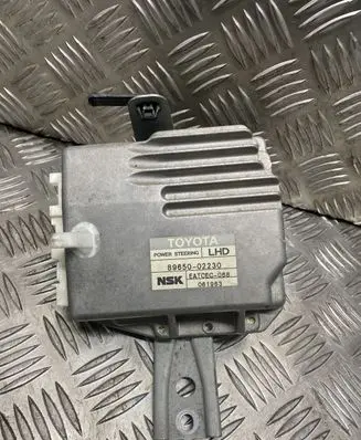 Toyota Corolla E120 E130 Power steering control unit/module 8965002230 061963