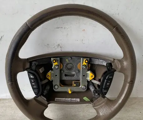 Jaguar S-Type Steering wheel
