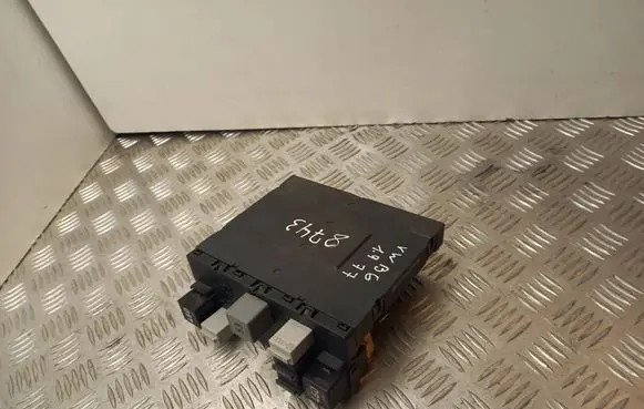 Volkswagen PASSAT B6 Comfort/convenience module 3C0937049AD