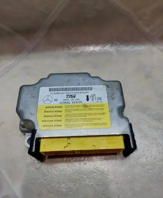 Mercedes-Benz A W169 Airbag control unit/module A1698202726
