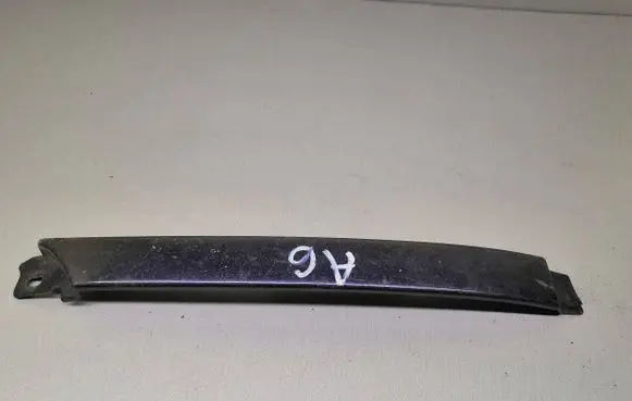 Under headlight/headlamp trim