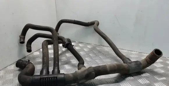 Renault Trafic II (X83) Engine coolant pipe/hose