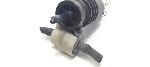 Volkswagen Polo III 6N 6N2 6NF Windscreen/windshield washer pump