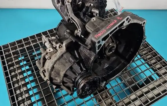 Skoda Octavia Mk2 (1Z) Manual 5 speed gearbox JCR IMPRK1580998
