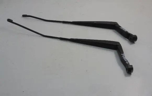 Honda Jazz Front wiper blade arm SAAKGDR