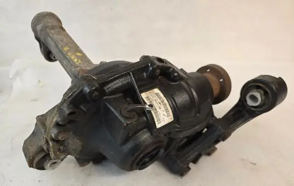 Land Rover Discovery 4 - LR4 Front differential CH223017AC