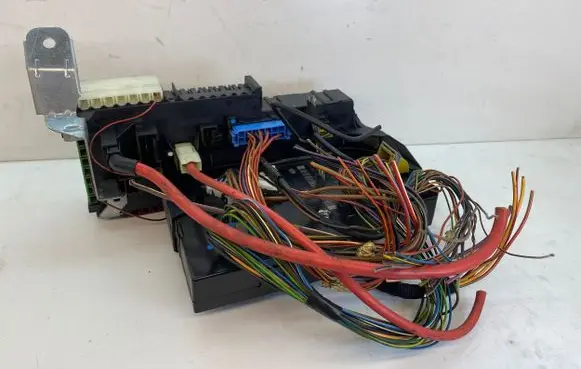 Mercedes-Benz C W204 SAM control unit 2129021201 2049005201 2045459032