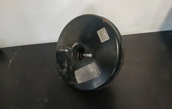 Peugeot 308 Brake booster 0204051857 28886C0113 9682516480