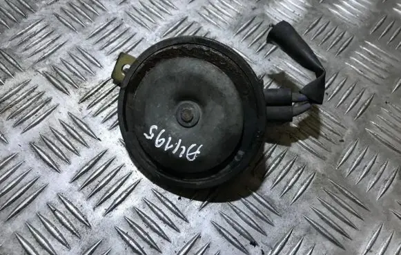 Mitsubishi Carisma Horn signal