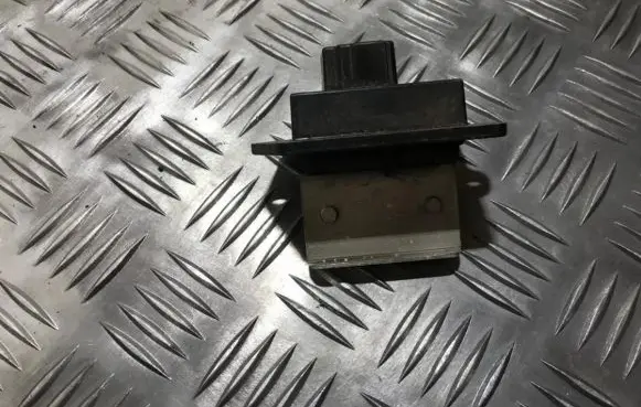 Mazda Xedos 6 Heater blower motor/fan resistor hb151ga5ra 3e26