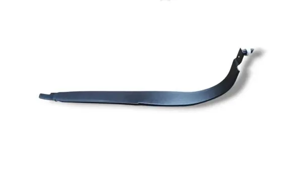Front sill trim cover