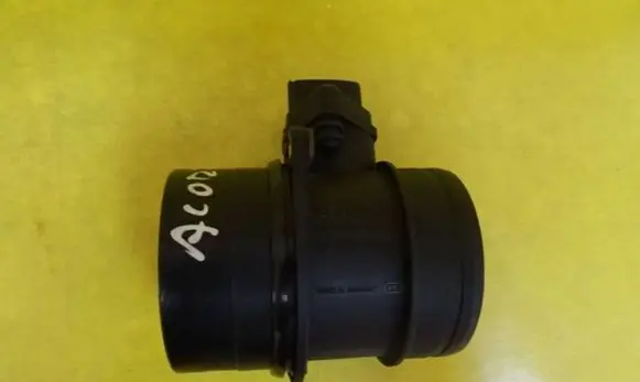 Honda Accord Mass air flow meter 0281002658