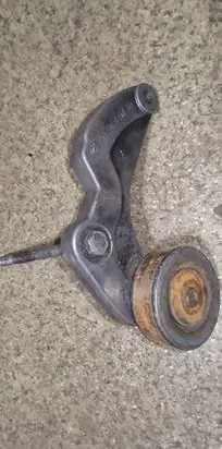BMW 5 E39 Generator/alternator bracket 11282248561 2248561