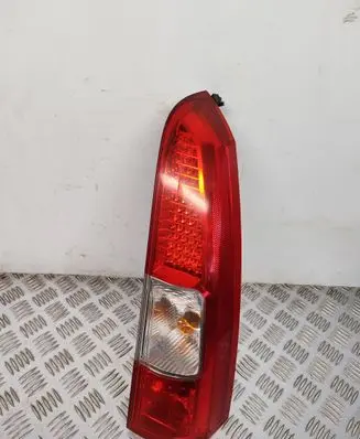 Volvo V70 Rear/tail lights 160986