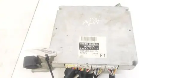 Toyota Corolla Verso AR10 Engine control unit/module 896610F111 89661-0F111