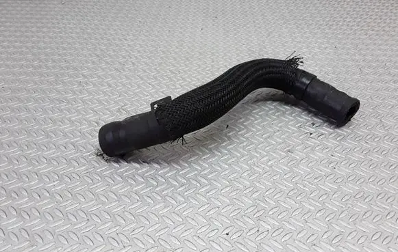Toyota Yaris Engine coolant pipe/hose