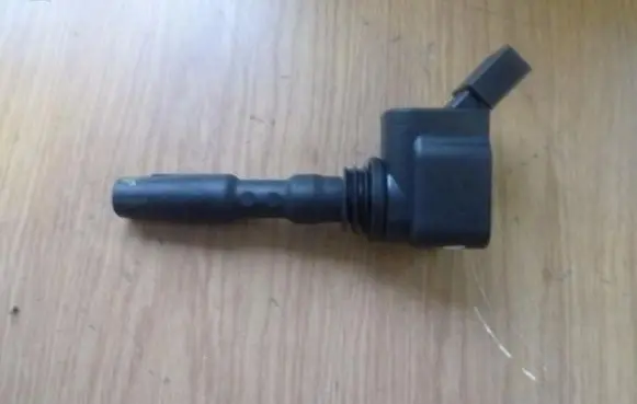 Skoda Citigo High voltage ignition coil 04E905110E VD1157