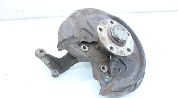 Volkswagen Golf Plus Rear wheel hub