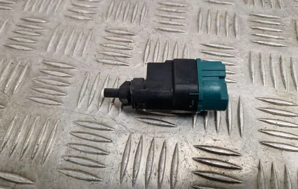 Fiat Talento Brake pedal sensor switch 253203383R