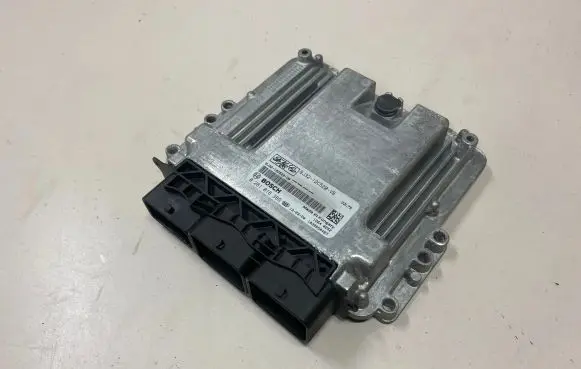 Land Rover Range Rover Evoque L538 Engine control unit/module BJ3212C520VB 0281018389