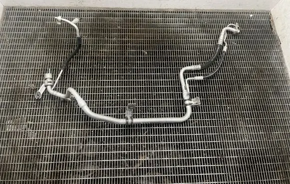 Dodge RAM 1500 DS Air conditioning (A/C) pipe/hose P68277009AC 68277009AC