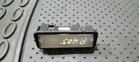 Peugeot 405 Rear seat light