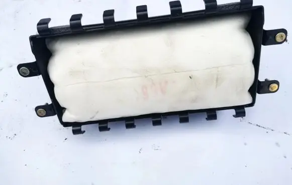 KIA Carens II Passenger airbag 845301d900 84530-1d900