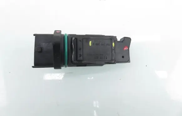 Hyundai Santa Fe Mass air flow meter F00C2G2063