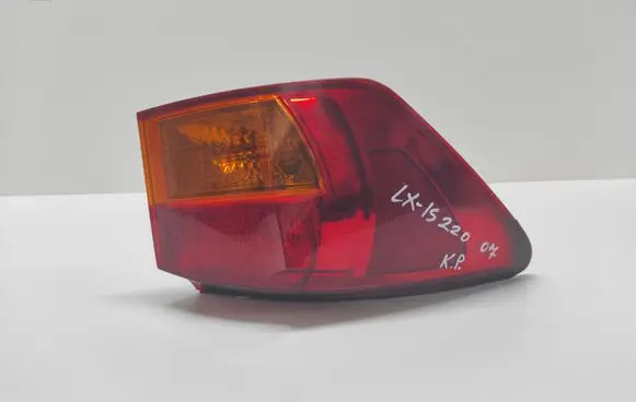 Lexus IS 220D-250-350 Rear/tail lights