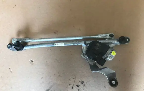 Audi A7 S7 4K8 Front wiper linkage and motor 4K1955023