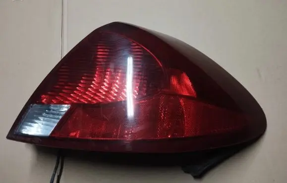 Ford Taurus Rear/tail lights