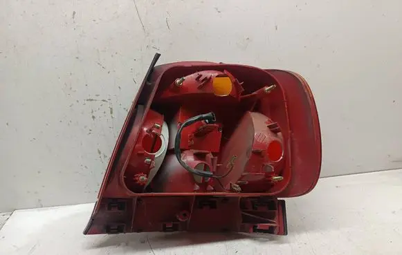 Audi A4 S4 B5 8D Rear/tail lights 8d0945095a
