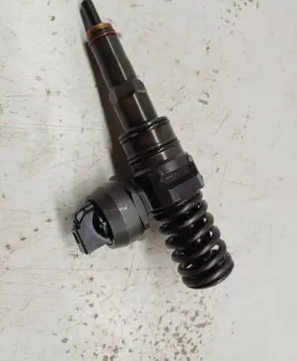 Volkswagen Sharan Fuel injector 038130073AG 0414720215