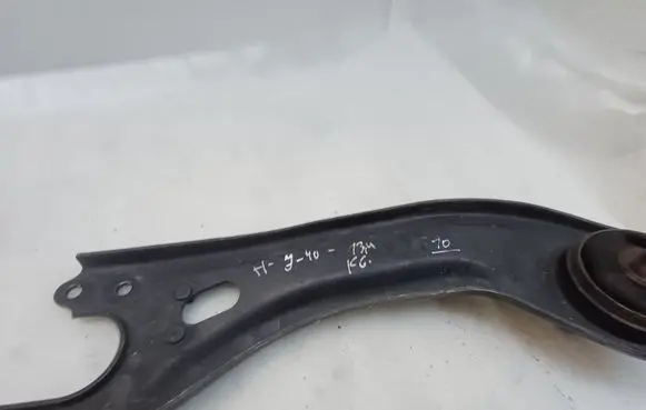 Hyundai i40 Rear upper control arm/wishbone