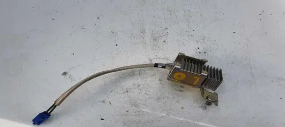 Toyota Prius (XW20) Heater blower motor/fan resistor 4453547050 0567770840