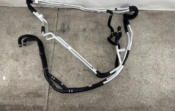BMW X7 G07 Air conditioning (A/C) pipe/hose 8839517 682166303