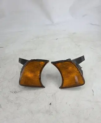 BMW 5 E34 Front indicator light 155244