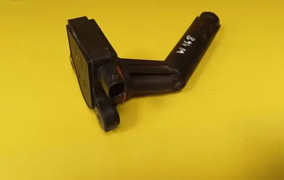 Mercedes-Benz A W168 Oil level sensor A0041533428 13542403
