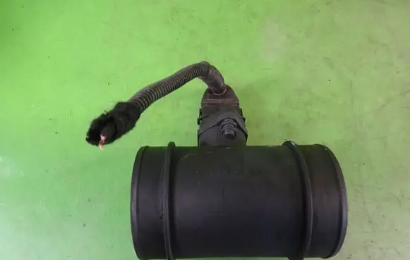 Opel Signum Mass air flow meter 0281002479 24437503